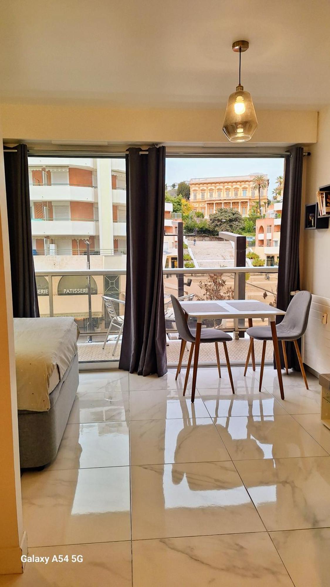 Апартаменты Cosy Studio 200 M From Nice Beach & Promenade Des Anglais Экстерьер фото